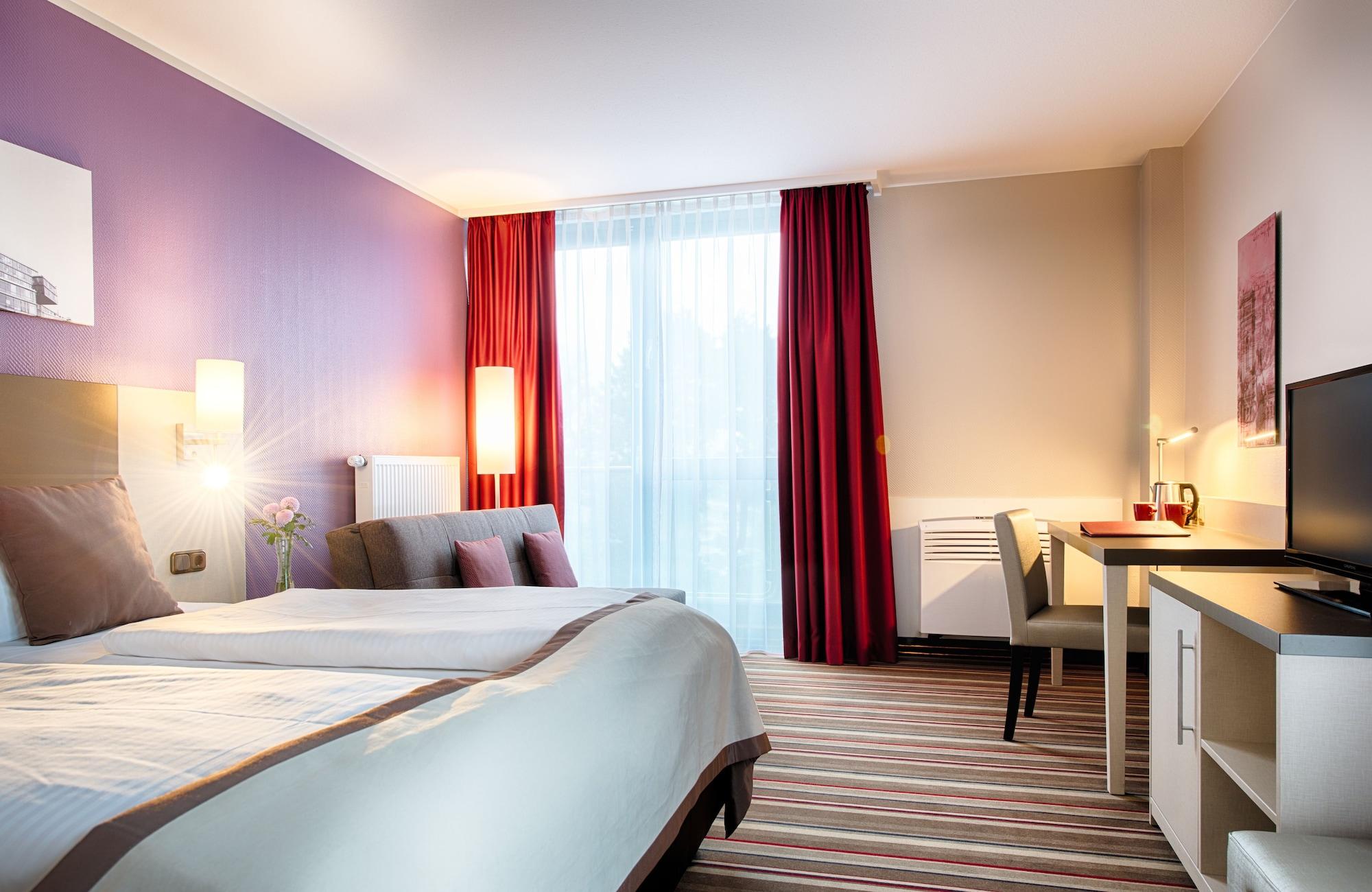 Leonardo Hotel Hannover Airport Langenhagen  Bagian luar foto