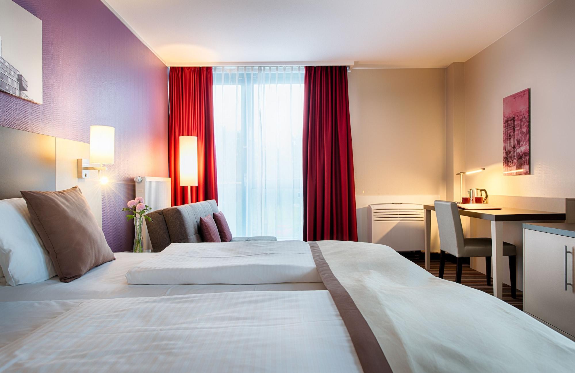 Leonardo Hotel Hannover Airport Langenhagen  Bagian luar foto