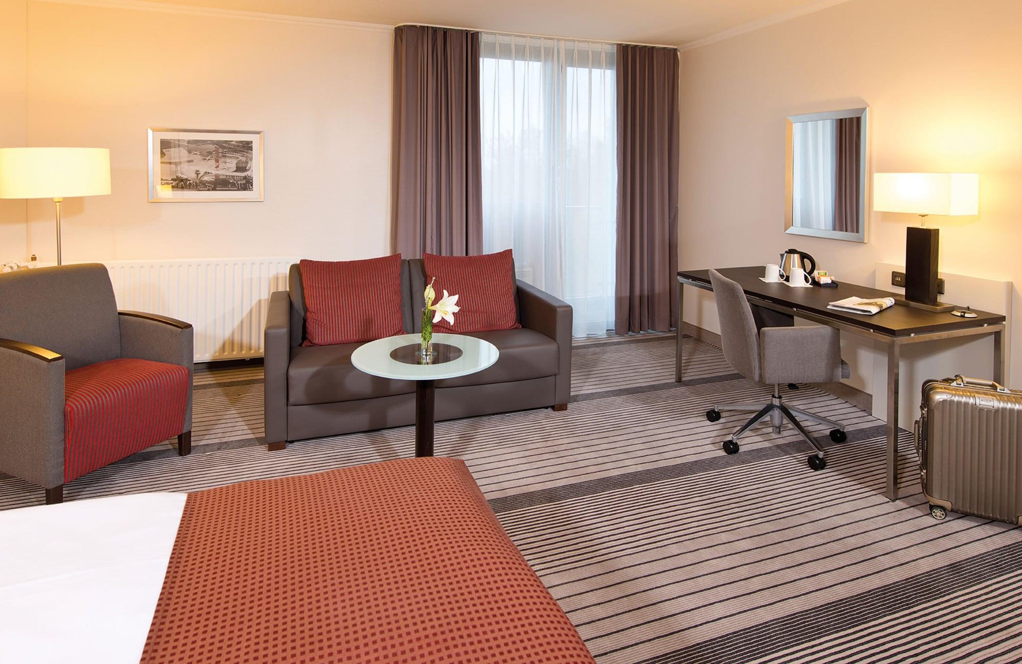 Leonardo Hotel Hannover Airport Langenhagen  Bagian luar foto