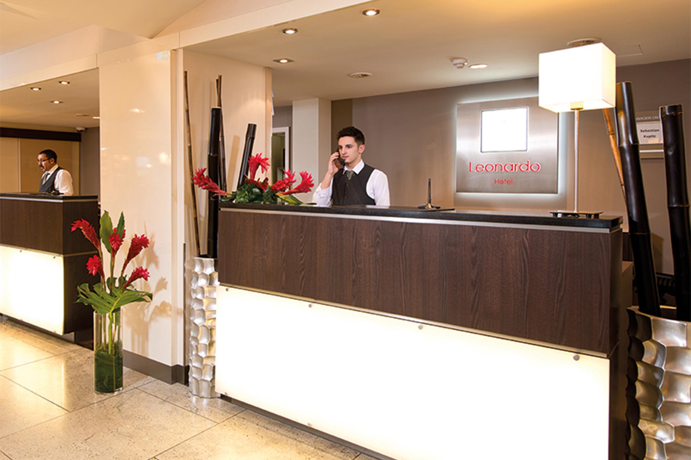 Leonardo Hotel Hannover Airport Langenhagen  Bagian luar foto