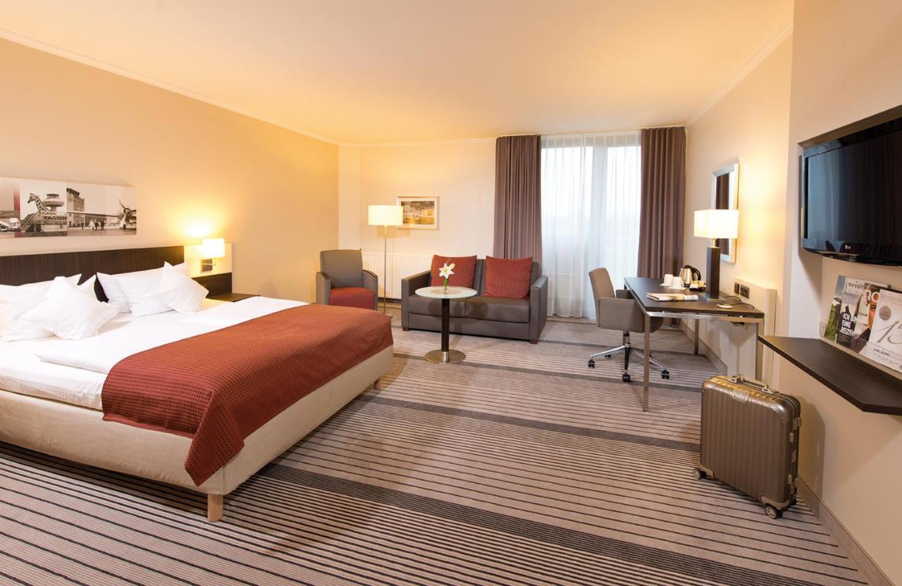 Leonardo Hotel Hannover Airport Langenhagen  Bagian luar foto